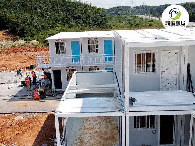 250 住人集装箱房.jpg