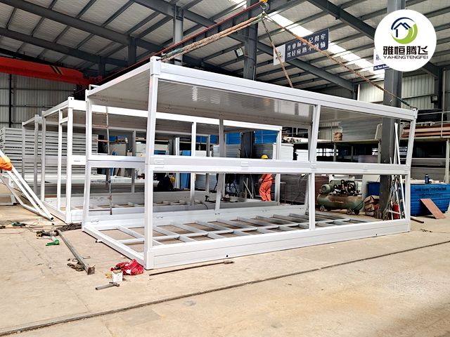 607 住人集装箱租赁_副本.jpg