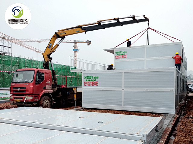 40 集装箱房拆除.jpg